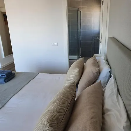 Peter Townhouse Apartman *