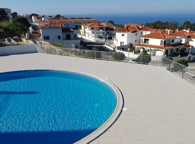 Peter Townhouse Nazare