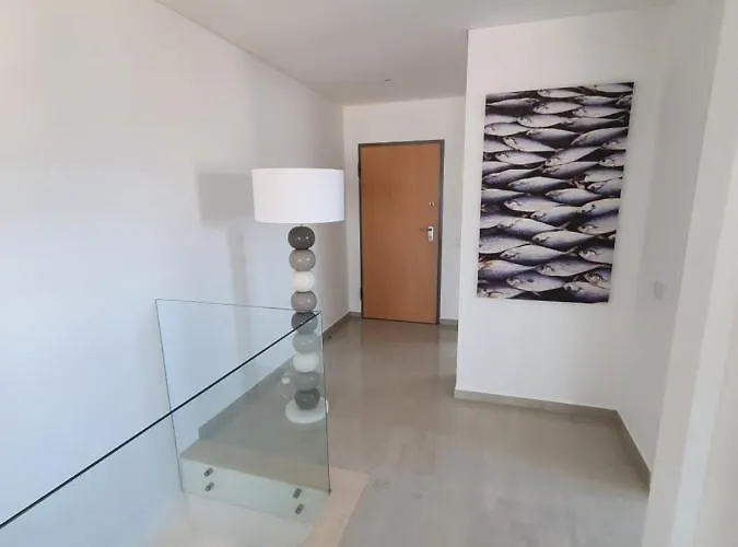 Peter Townhouse Nazare