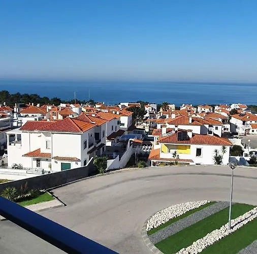 Peter Townhouse Nazare